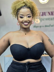 CATEGORY: BRAS Name: Curvy Kate Strapless Bra Price: 2500ksh Sizes: 34-42 Cap: DD,E,F,FF,G,GG,H,HH,I,J category: bras name: curvy kate strapless bra price: 2500ksh sizes: 34 42 cap: dd,e,f,ff,g,gg,h,hh,i,j